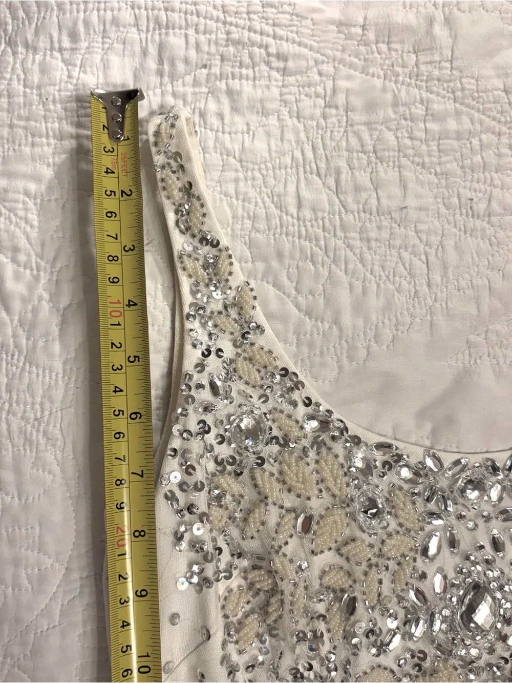 Adrianna Papell Embellished White Beaded  Cocktail Dress sz 2